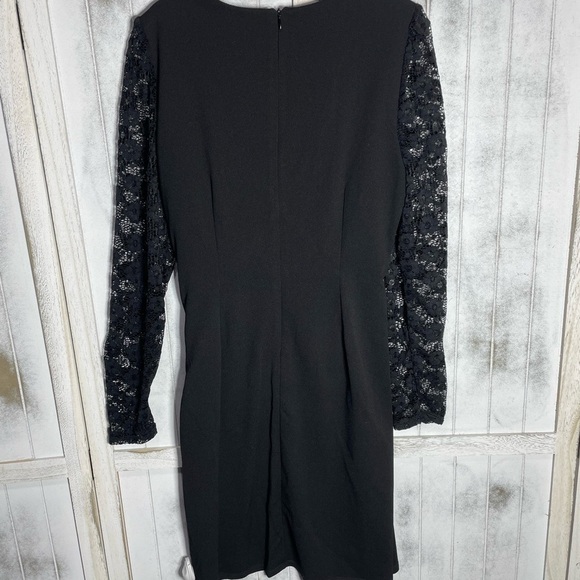 Lace Long Sleeve Faux Wrap Cocktail Dress
Donna Ricco 4 gown black lace floral - Picture 9 of 14